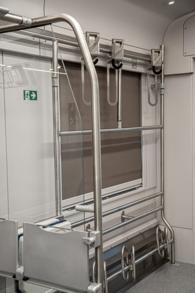 10_DSC_9201-1366x2048